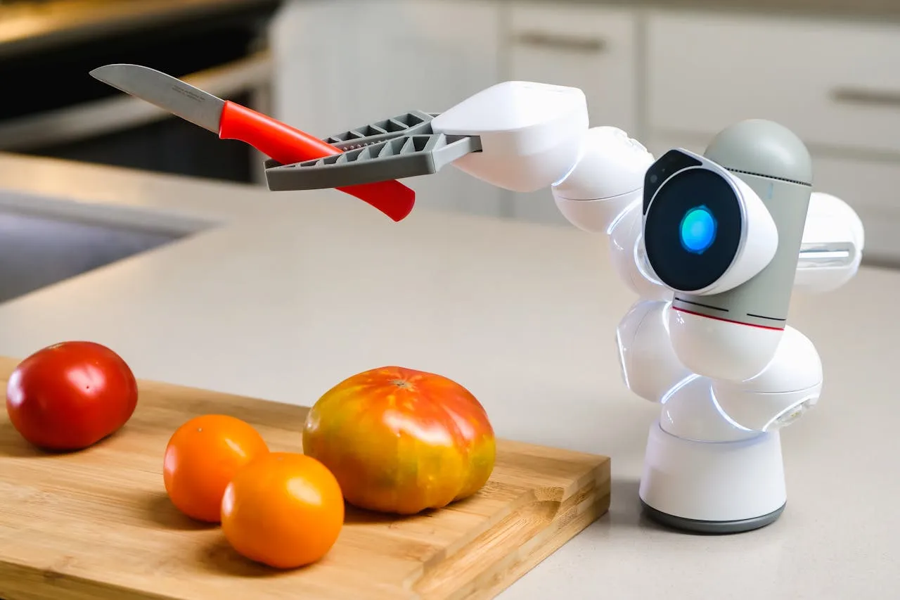 Chef Robotics Launches AI-Powered Food Assembly System