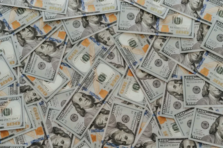Mercury Secures $200M Series D at $5.2B Valuation