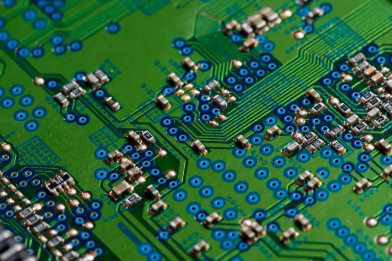 Keysight and Research Institutions Simplify Testing for Next-Generation Semiconductor Devices